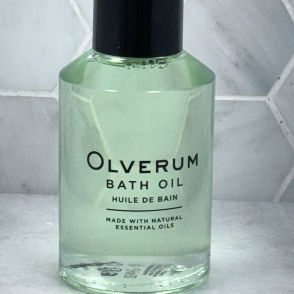 OLVERUM-Nat Bath Oil | Vegan,Cruelty-Free, Revitalizing Clean Beauty Bath 4.25oz - Picture 1 of 6
